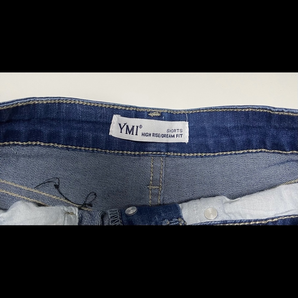 High Rise Shorts - Picture 3 of 3
